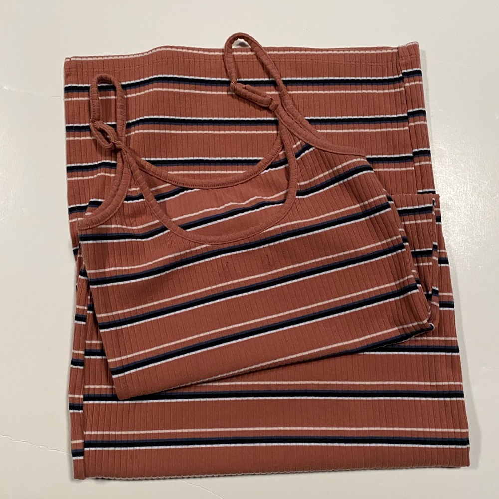 Striped Ribbed Midi Dress - Picture 4 of 11